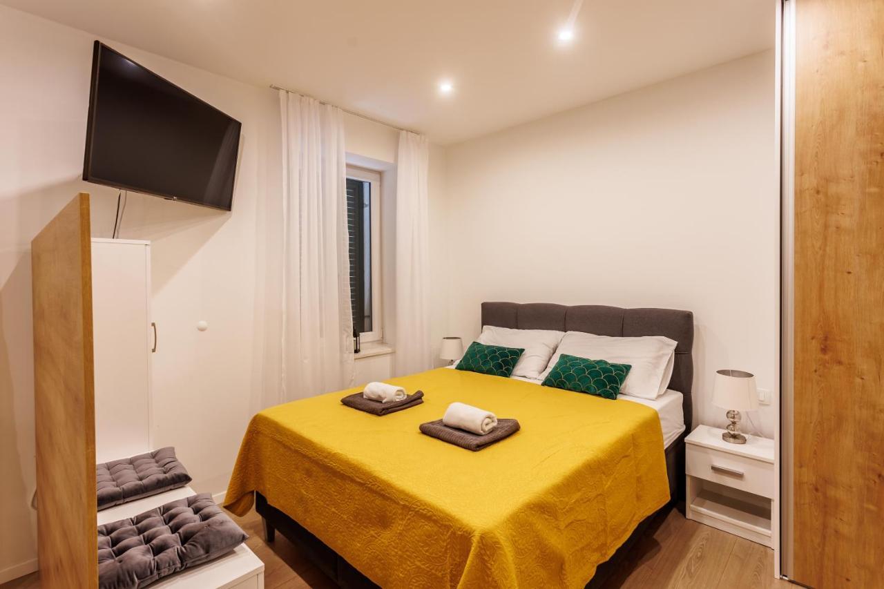 Blue Pearl-Split Town Center Apartament Екстериор снимка